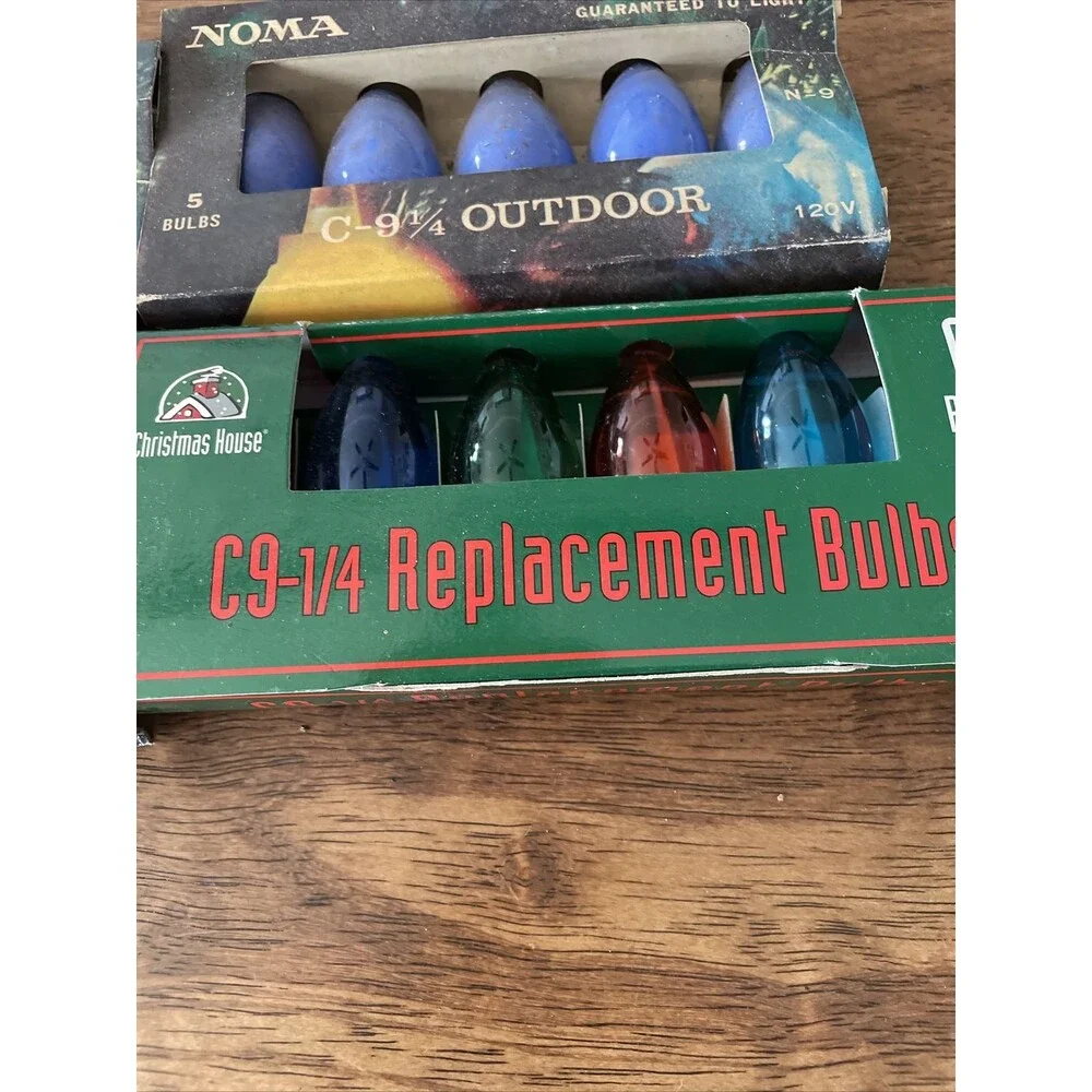 Vintage Christmas Tree Light Bulbs NOMA C-9 1/4 Blue & Multicolor